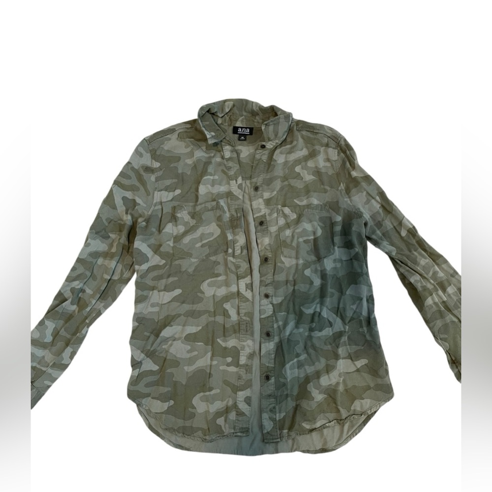 a.n.a. camo button up shirt